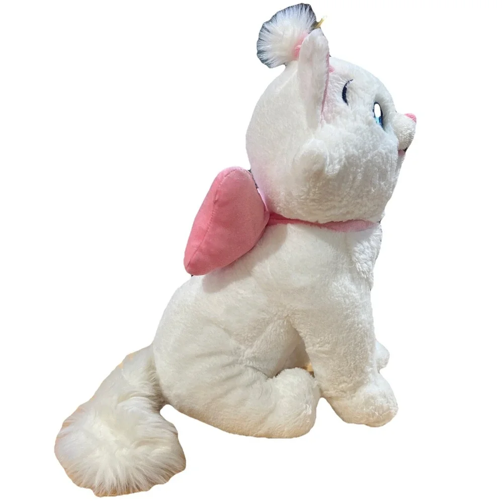 Disney Store MARIE 12